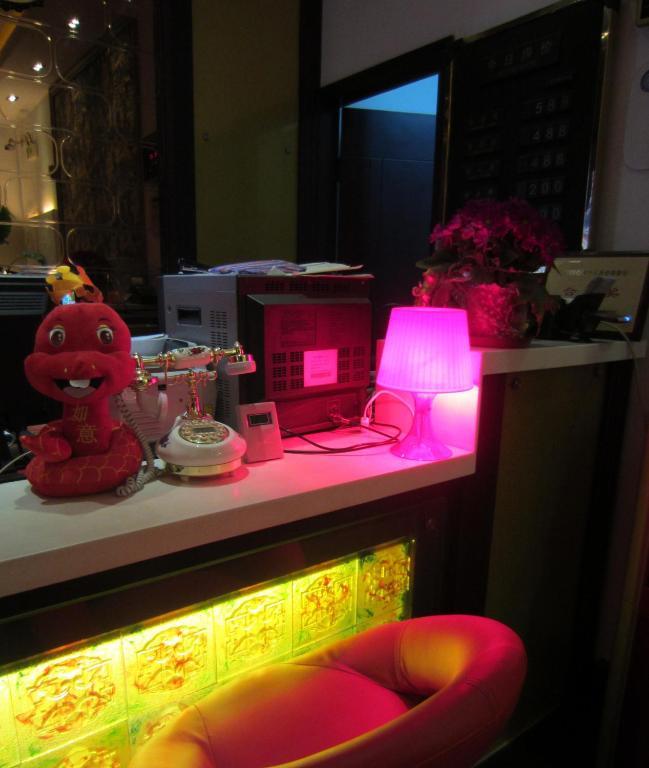 Jiujiu Holiday Hotel Σανγκάη Εξωτερικό φωτογραφία