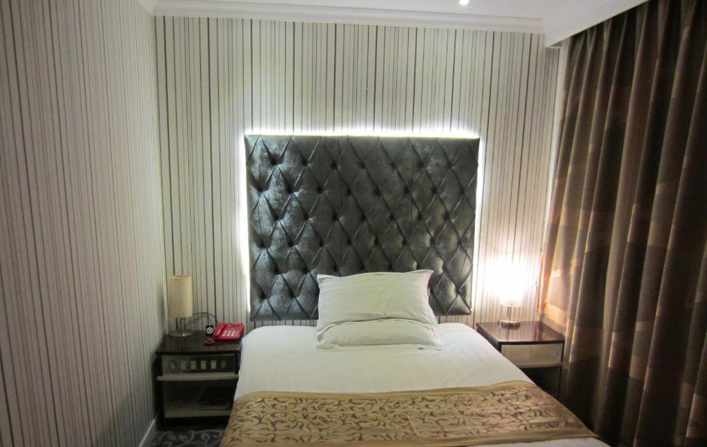 Jiujiu Holiday Hotel Σανγκάη Εξωτερικό φωτογραφία