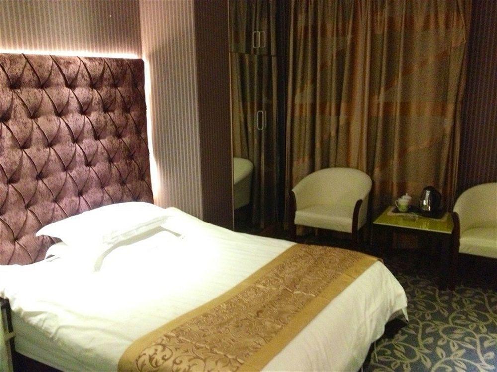 Jiujiu Holiday Hotel Σανγκάη Εξωτερικό φωτογραφία